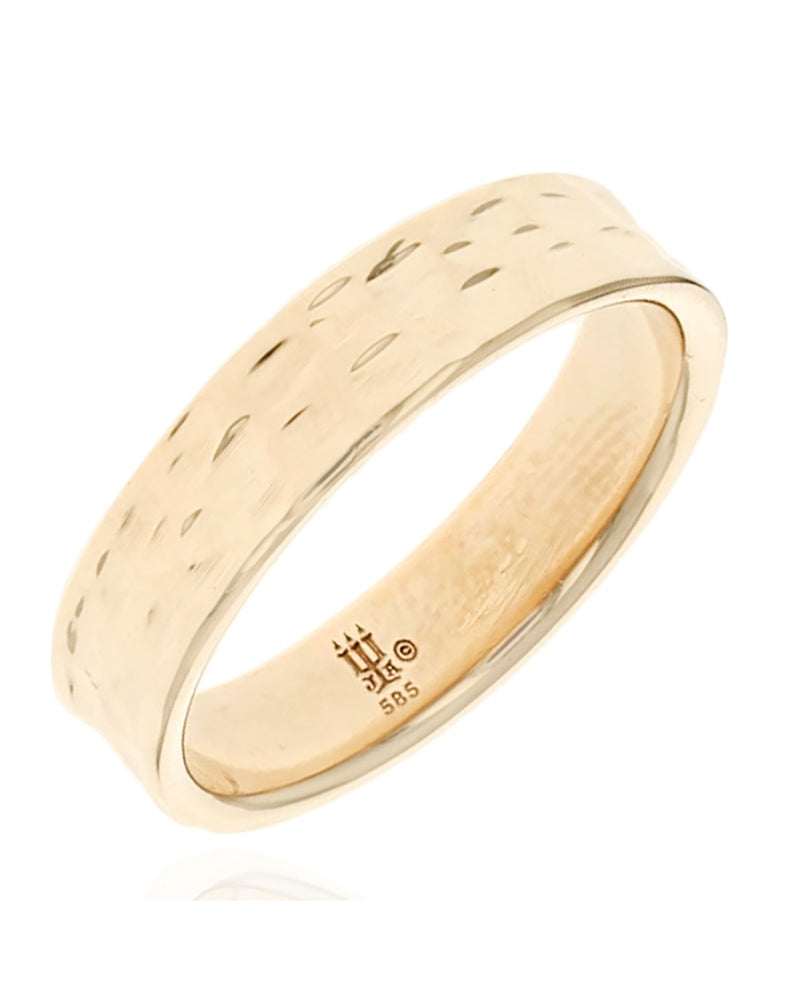 Hammered Comfort Fit Band in Yellow Gold