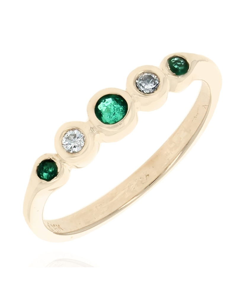 Alternating Emerald and Diamond Ring in Yellow Gold