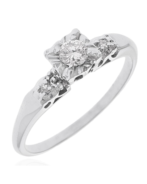 Diamond Vintage Style Engagement Ring in White Gold