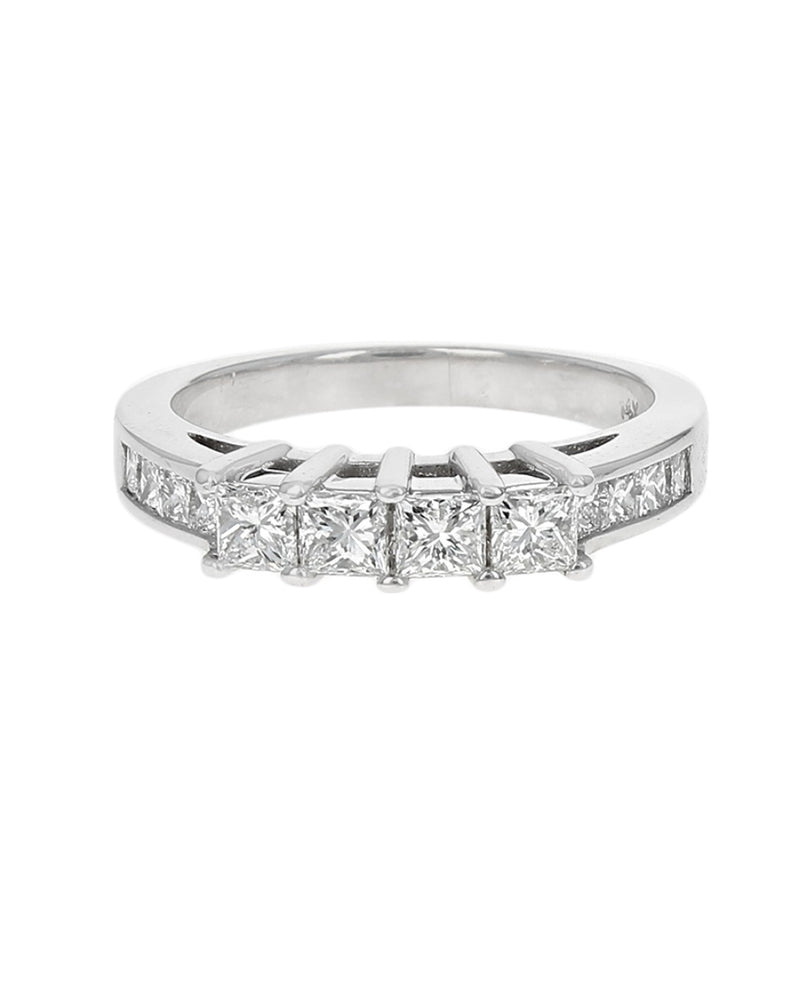 Princess Cut Diamond Ring in White Gold