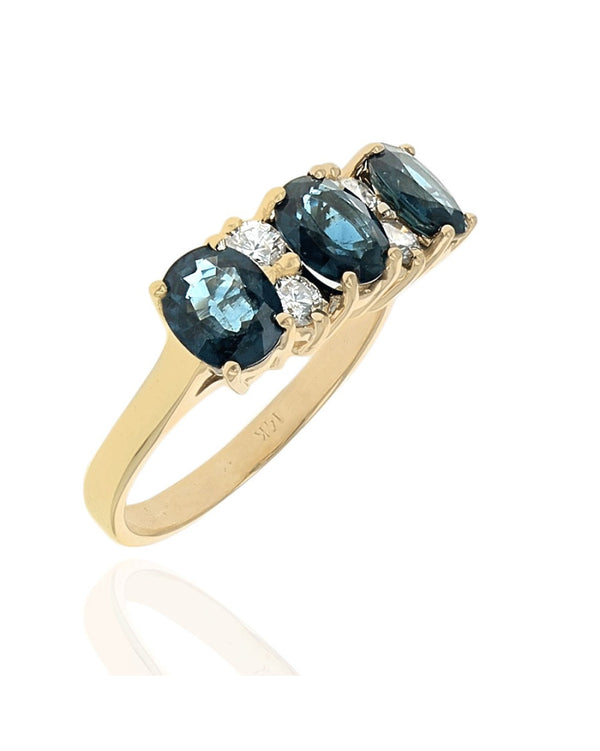 Alternating Dark Blue Sapphire and Diamond Ring in Yellow Gold