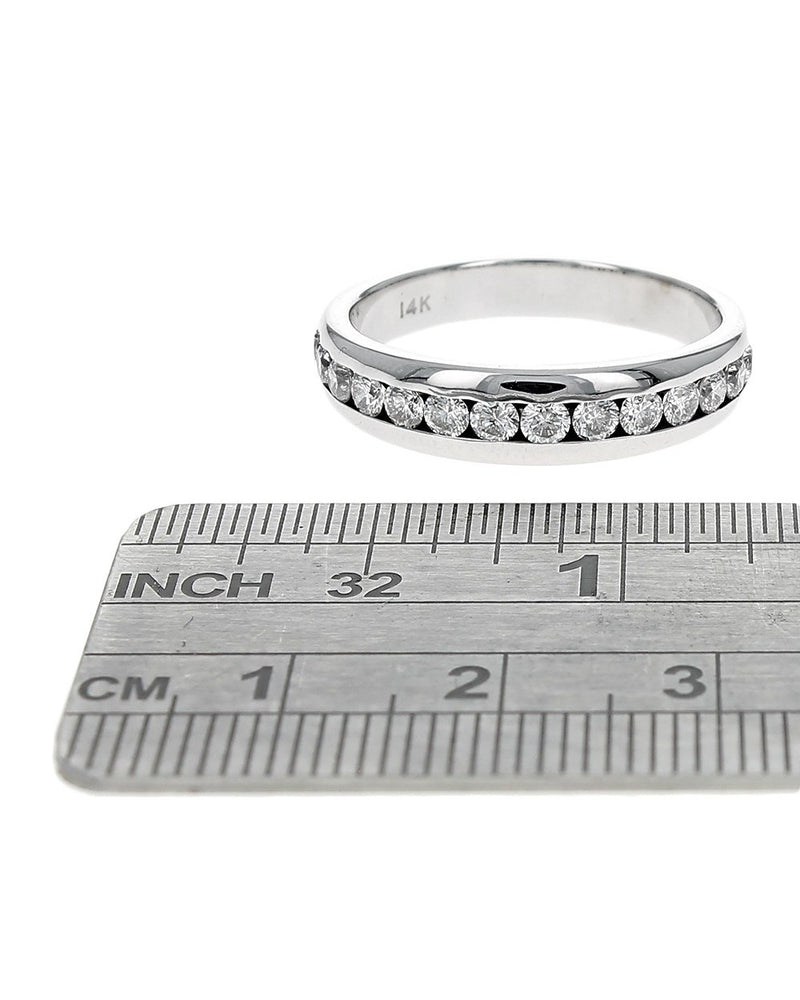 Gentlemen's Diamond Wedding Band in White Gold