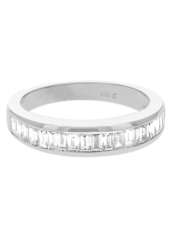 Diamond Tapered Ring in White Gold