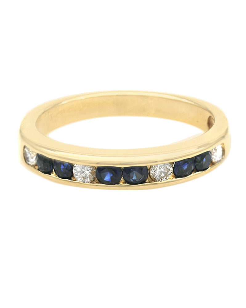 Blue Sapphire and Diamond Tapered Ring in Yellow Gold