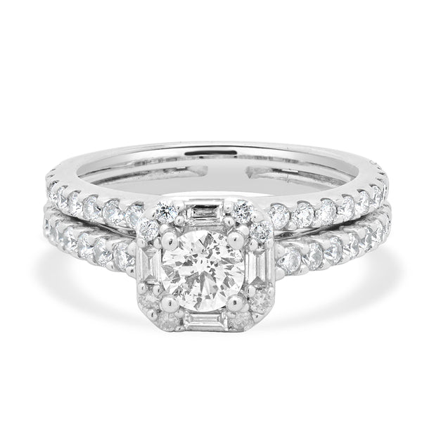 14 Karat White Gold Round Diamond Halo Engagement Ring