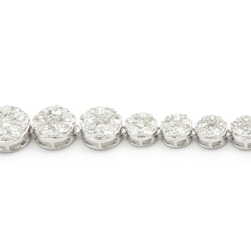 18 Karat White Gold Pave Diamond Graduated Collar Necklace