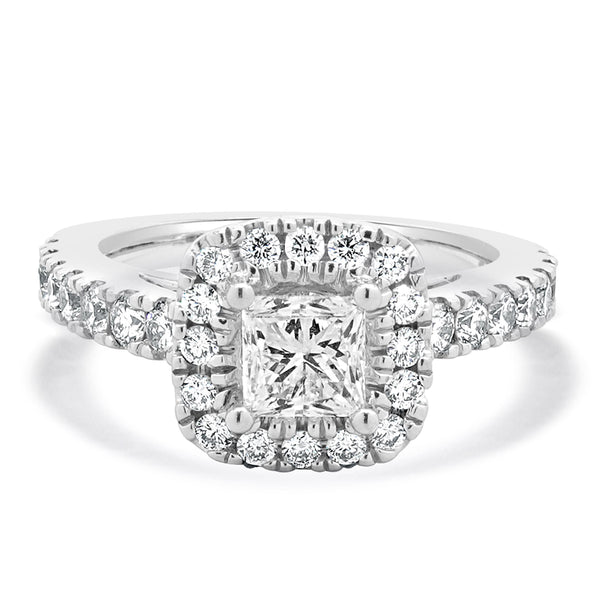 Vera Wang 14 Karat White Gold Princess Cut Halo Diamond Engagement Ring