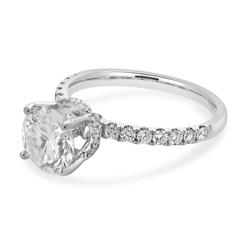 18 Karat White Gold Round Diamond Engagement Ring