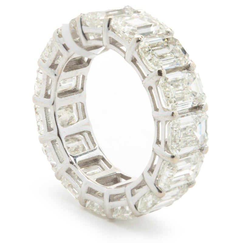 18 Karat White Gold Emerald Cut Diamond Eternity Band
