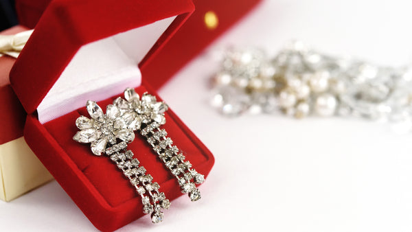 Vintage & Antique Diamond Jewelry