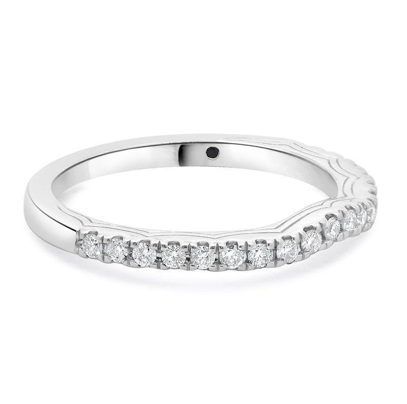 Vera Wang 14 Karat White Gold Contour Band