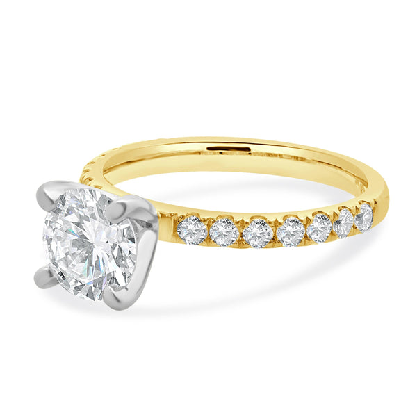 18 Karat Yellow Gold Round Brilliant Cut Diamond Engagement Ring