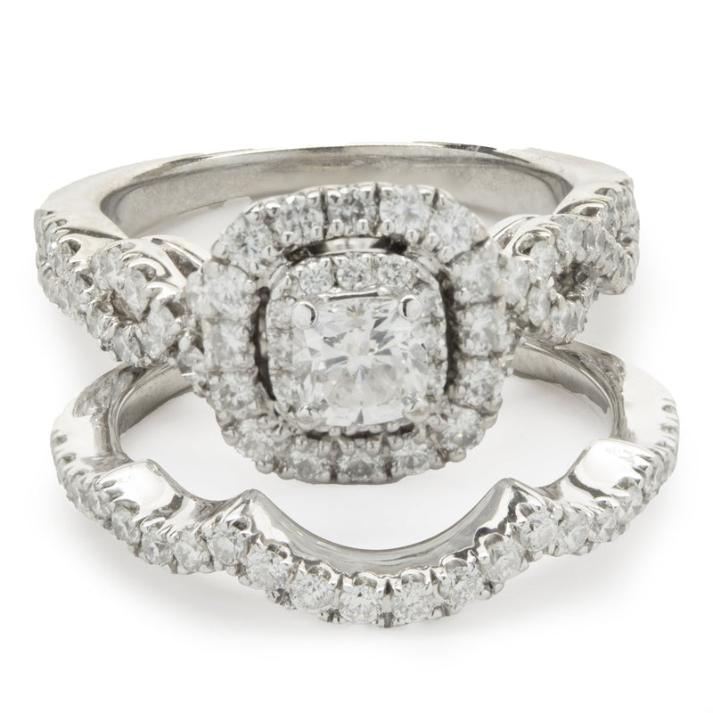 14 Karat White Gold Round Brilliant Diamond Wedding Set